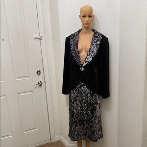 Lisa Renee Black Silver Sequins Women's Sz 18 Long Sleeve Jacket Blazer & Skirt